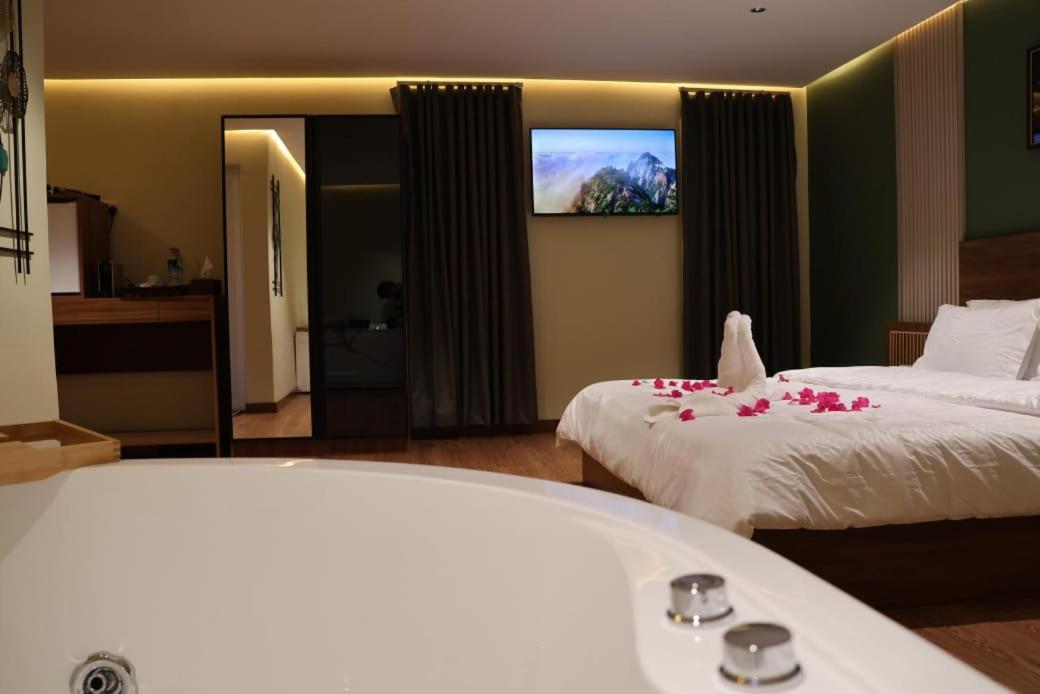 Al Bayan Palms Hotel นิซวา ภายนอก รูปภาพ
